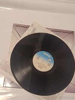 Under Wraps - Jethro Tull - 4