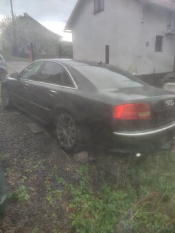 Audi A8 - 4