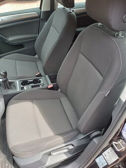VW Golf 7, r.v. 2017, Diesel, NAVI, př. + zad. asistent - 4