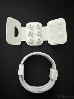 Apple AirPods Pro (2. generace) s MagSafe pouzdrem (USB-C) - 4