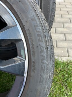 215/50R18 Bridgestone Turanza - 4