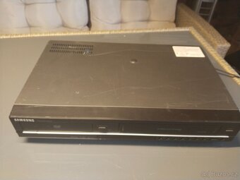 Samsung DVD-V6700 stolní VHS rekordér a přehrávač DVD, SVCD, - 4