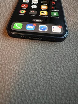iPhone 12 - 4