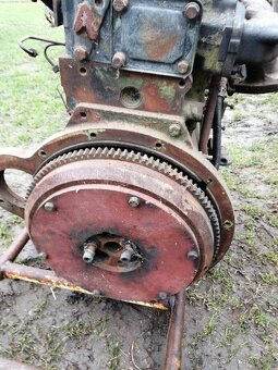 Motor perkins - 4