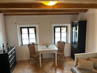 Domeček pod otáčivým hledištěm - 4