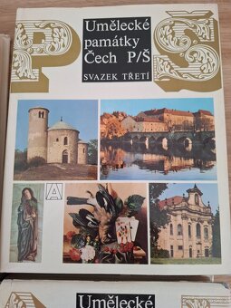 Prodám Umělecké památky ČR celou kolekci 4 knih - 4
