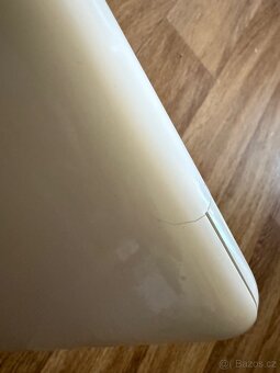 Apple MacBook mid 2010 - 4