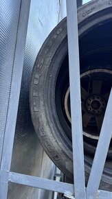 Zimní pneu 245/40R19 - 4