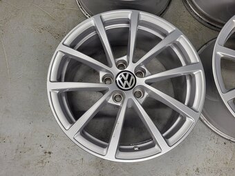 Originál 17" Audi A6 VW Škoda Seat 5x112 - 4