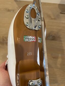 Dětské brusle na krasobrusleni Risport - 4