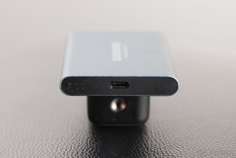 500GB Samsung T5 SSD - 4