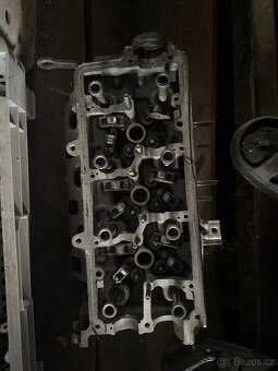 Náhradní díly Audi a6 c6 171kw - 4