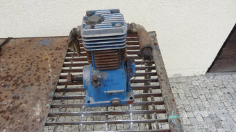 prodám kompresor - 4