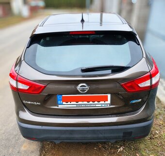 Prodej - Nissan Qashqai (J11), 1.5 dCi Visia, ČR,1.maj - 4