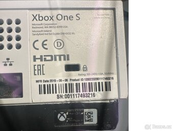 Xbox one s 1T - 4