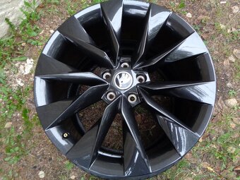 nové alu r19 origo škoda 5x112 CRYSTAL - 4