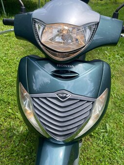 Honda SH 150i - 4
