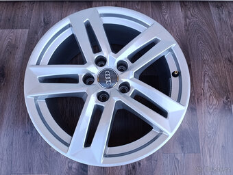 5x112 Audi A4 7Jx17 ET42 8W0601025P alu disky - 4