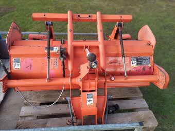 kultivátor Kubota RS121 - 4