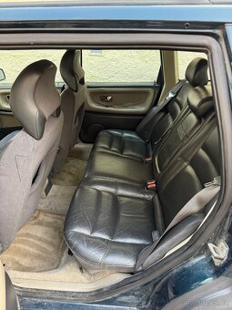 Volvo V70 2,5TDI 103kw Manuál - 4