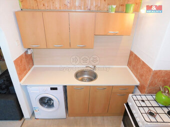 Pronájem bytu 1+1, 32 m²v Chebu, ul. Růžový kopeček - 4