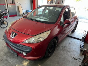 Peugeot 207 1.4i motor 8FS - 4