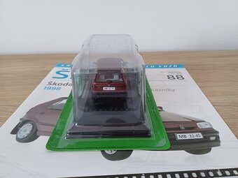 Škoda Felicia GLX 1998 DeAgostini Kaleidoskop - 4