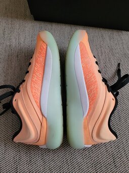 Dívčí dámské tenisky Air Jordan Zion 4 zn. Jordan, vel. 37,5 - 4