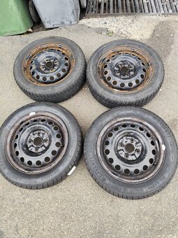 Zimní kola 155/65 r14 - 4