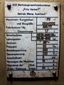 Frézka univerzální Fritz Heckert FU 250x1000 - 4