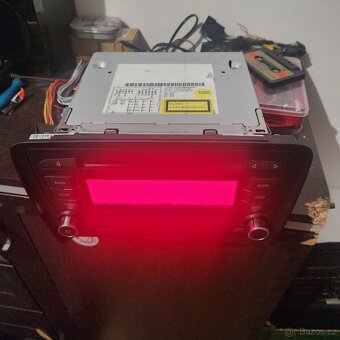 AUDI TT  CONCERT CD MP3 AUTORADIO - 4