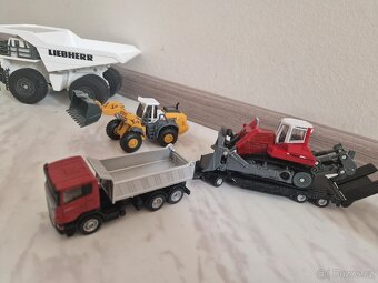 Prodám sbírku modelů SIKU - 4