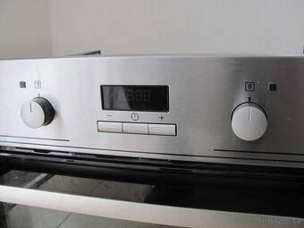 MULTIFUNKČNÍ VESTAVNÁ TROUBA ELECTROLUX - GRIL - 4