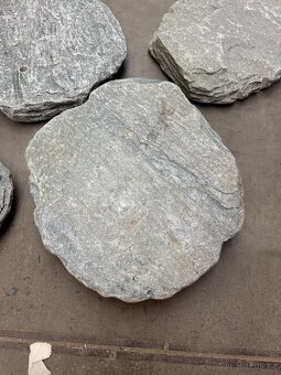 Prodám nášlapné kameny - 4