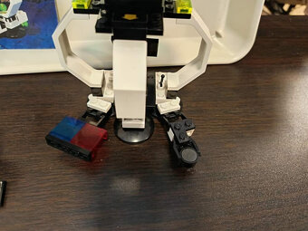 LEGO Space 6899 Nebula Outpost +návod - 4