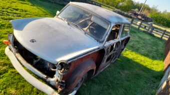 Trabant - vrak bez TP - 4
