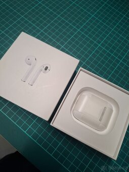 Sluchátka AirPods 2 (2019) - 4