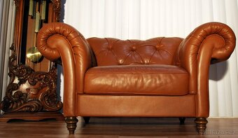 NATUZZI-LOVESEAT-KUZE-VYROBENO V ITALII - 4