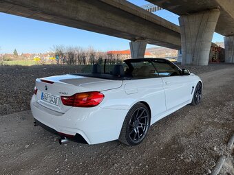 Bmw f33 440i - 4