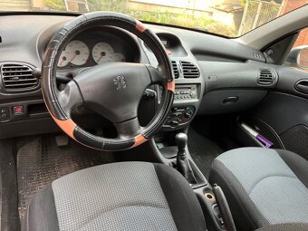 Prodám Peugeot 206 SW r.v. 2003 - 4