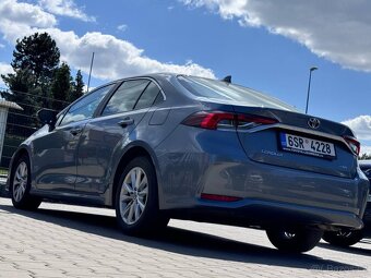 Toyota Corolla - 4