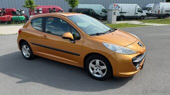 Peugeot 207 1,4 70 kW rok 2008 - 4