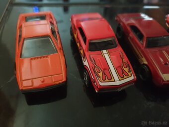 Hotwheels 4 autíčka - 4