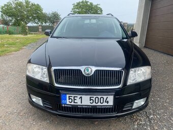 Škoda octavia 2 1,8 tsi Sport Edition - 4