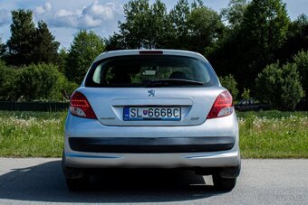 Peugeot 207 Legend - 4