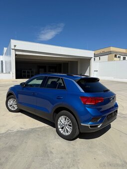 T-Roc 1.0tsi 85kw VÝBAVA JAKO NOVÝ - 4