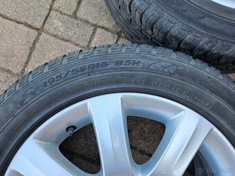 Alu Škoda Fabia 195/55 R15 letní - 4