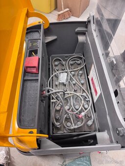 Elektrický VZV EJC B20 AKU - pouze 931 Mth. - 4