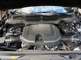 Land Rover Discovery 3.0 I6 D250 MHEV R-Dynamic HSE AWD A/T - 4