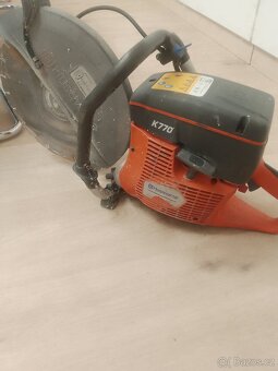 Rozbrušovaci pila Husqvarna k770 - 4